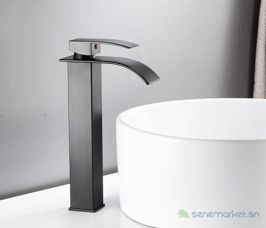 mitigeur-de-salle-de-bain-arc-gm-noir-big-0