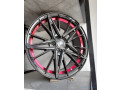 roue-de-voiture-small-2