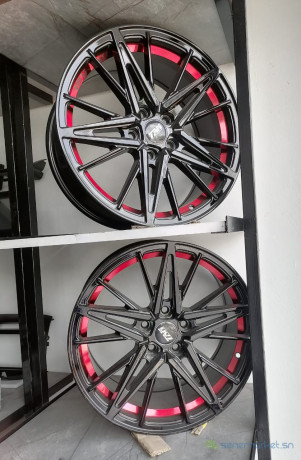 roue-de-voiture-big-0