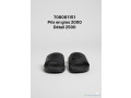 chaussures-homme-et-femmes-small-0
