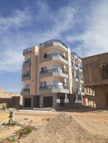 terrain-cite-hawo-dia-dakar-5mn-autoroute-big-2