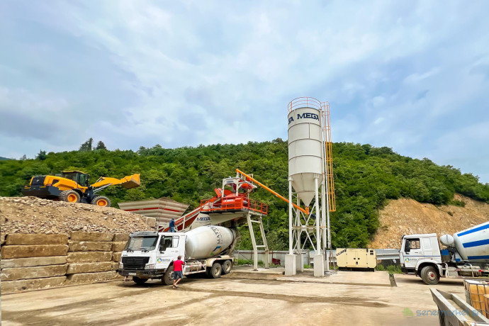 centrale-a-beton-mobile-100-m3-livraison-immediate-big-0