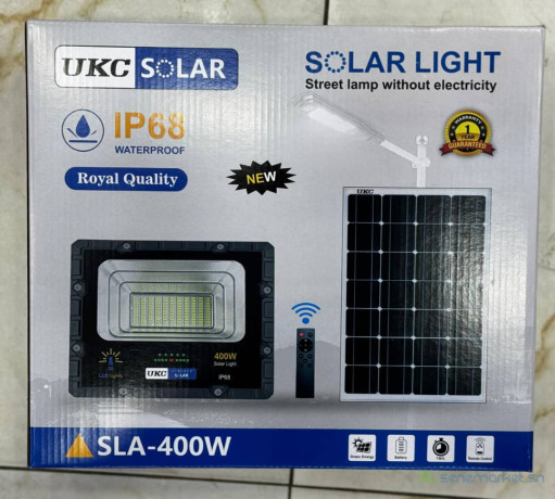 projecteurs-solaires-ultra-puissants-big-2