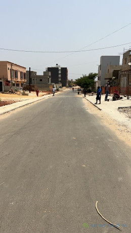 terrain-de-400-metres-carres-a-vendre-a-saly-diacksao-big-3