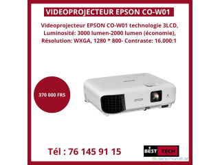 PROJECTEUR ET TABLEAU