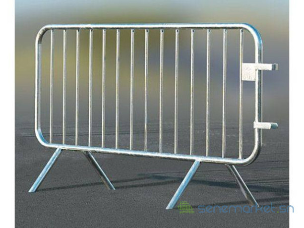 location-de-barrieres-de-securite-big-1