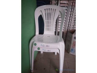 Chaise Plastique sans manche de qualité