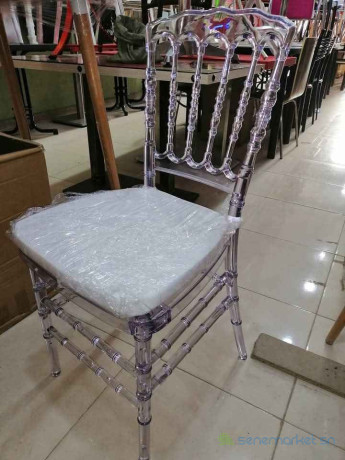 chaise-cristal-big-1