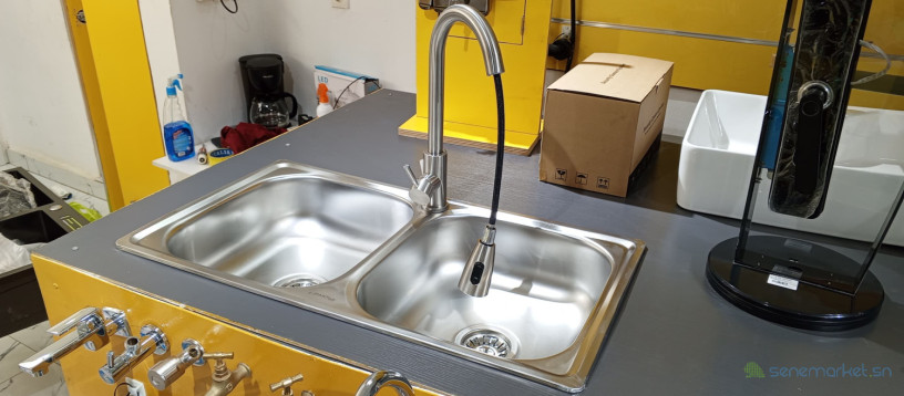 lavoir-2-bac-simple-avec-un-robinet-mitigeur-extractible-pm-gris-big-0