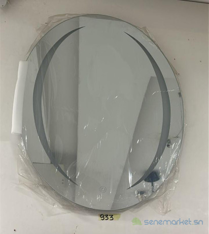 miroir-led-pour-salle-de-bain-big-0