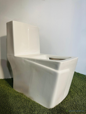 chaise-anglaise-moderne-big-1
