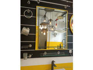 Miroir et accessoires de douche