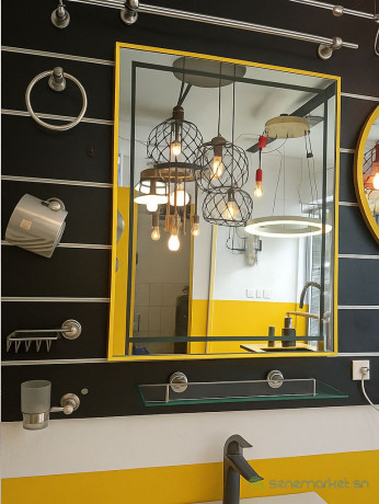 miroir-et-accessoires-de-douche-big-0