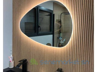 Miroir lumineux pour tout lieu