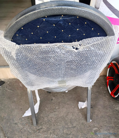 chaise-vip-bleue-original-big-1
