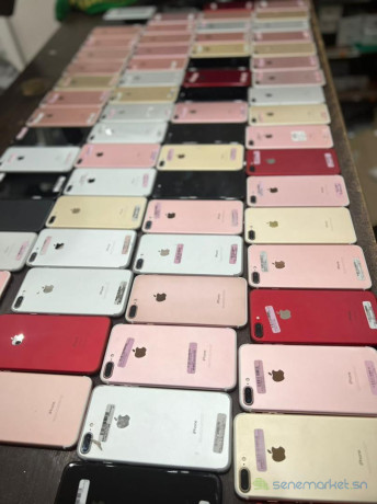 tout-les-iphone-disponible-chez-khalil-apple-store-big-2