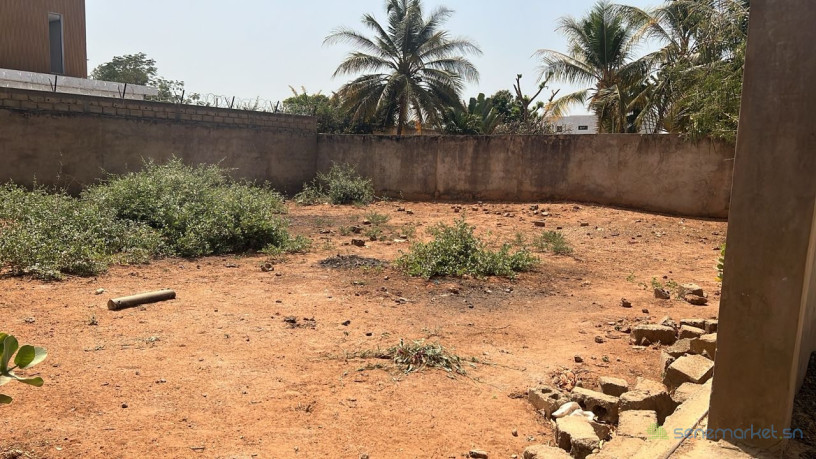 terrain-de-399-metres-carres-a-vendre-a-somone-senegal-big-0