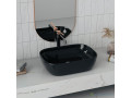 vasque-couleur-avec-un-robinet-small-0