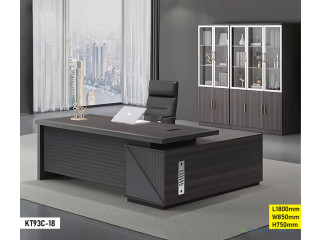 Tables de bureaux DG 26MS10