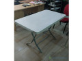 table-blanc-1m20cm-et-chaise-plastique-original-small-0