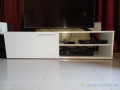 meuble-de-television-neuf-en-bois-laque-blanc-vernis-bradee-pour-cause-de-voyage-small-0