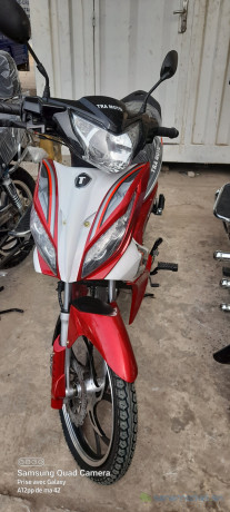 moto-big-1