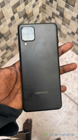 samsung-a12-big-1
