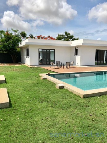 superbe-villa-a-vendre-saly-big-0