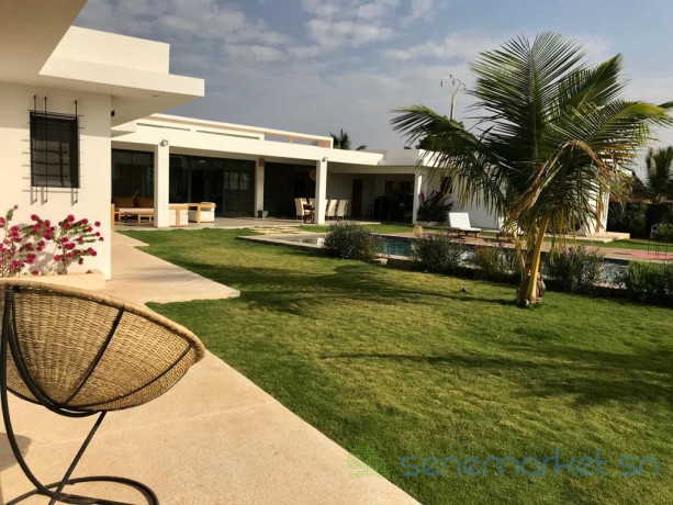 superbe-villa-a-vendre-saly-big-4