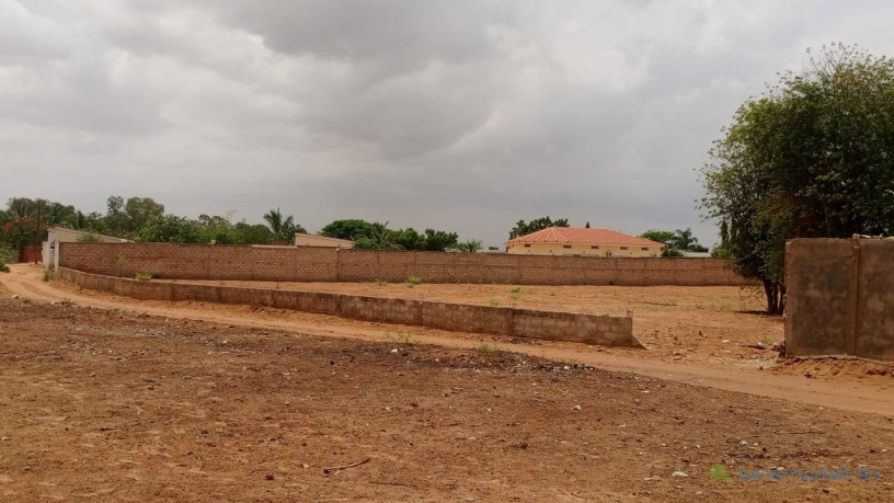 terrain-de-1600-metres-carres-a-nguerigne-senegal-big-0
