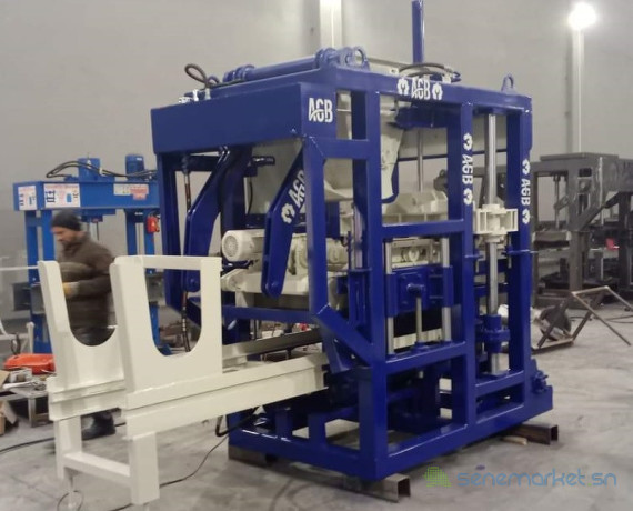 machine-a-brique-pas-chere-agb-31-big-1