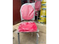 vente-de-chaises-de-qualite-a-vendre-small-2