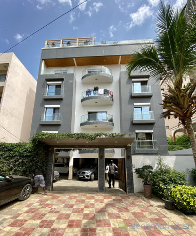 appartement-luxueux-aux-almadies-big-0