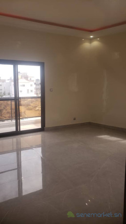 appartement-f4-propre-et-spacieux-a-louer-a-yoff-aeroport-virages-big-3
