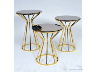 3 tables serie