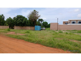Terrain de 600m2 à vendre à Saly Joseph Senegal
