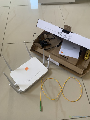 routeur-orange-fibre-optique-big-1