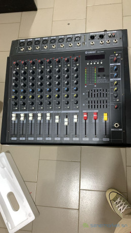 tables-de-mixage-yamaha-a-vendre-big-2