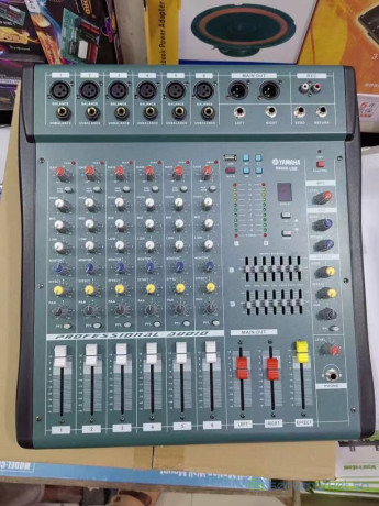 tables-de-mixage-yamaha-a-vendre-big-3