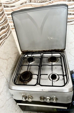 cuisiniere-en-inox-big-1