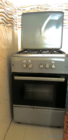 cuisiniere-en-inox-big-0