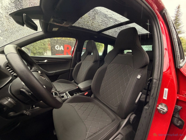 skoda-karoq-sportline-4x4-toit-panoramique-et-attelage-big-4
