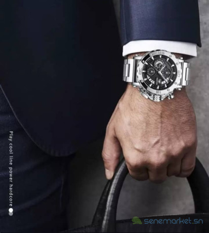 montre-en-acier-inoxydable-big-1