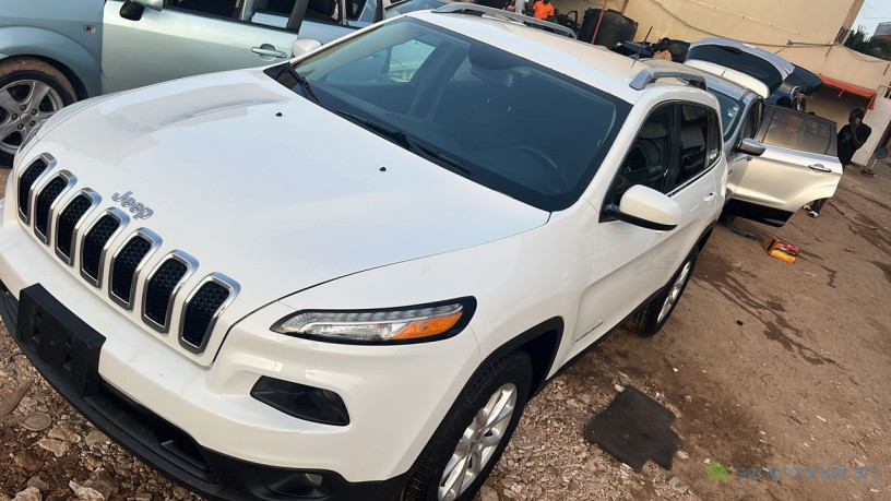 vente-jeep-cherokee-big-0