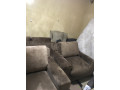 fauteuils-en-velours-small-1