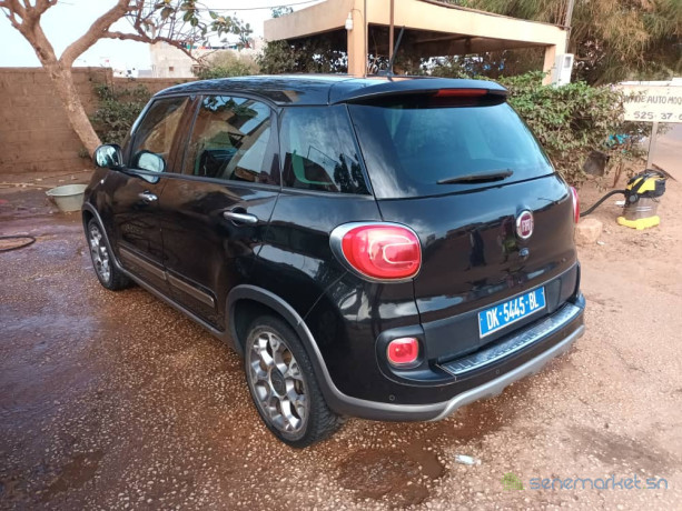 fiat-500l-trekking-dualogic-16v85ch-big-3