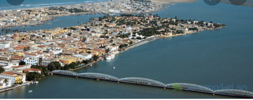 vente-terrain-a-saint-louis-big-0
