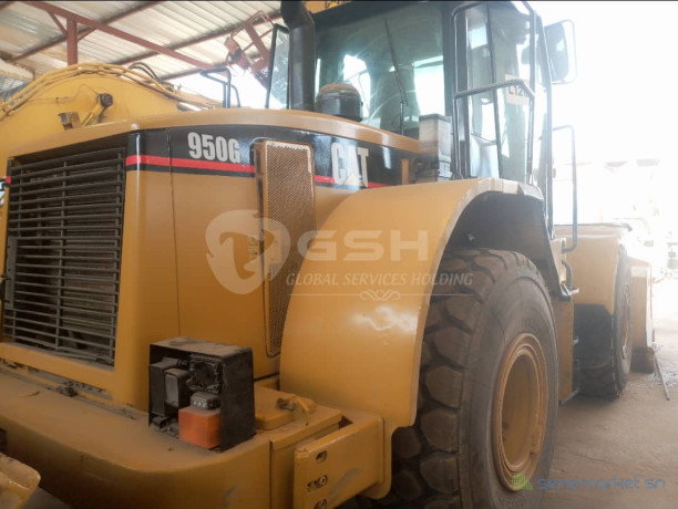 mise-en-location-de-chargeurs-caterpillar-big-0