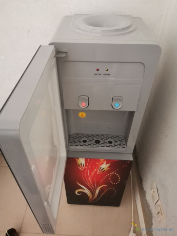 fontaine-distributeur-deau-a-vendre-big-1