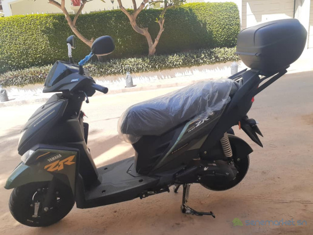yamaha-cygnus-ray-zr-113-cc-big-2